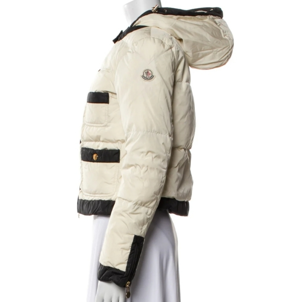 Moncler White/Black Down Puffer Cropped Jacket with Removable Hoodie - Picture 16 of 16